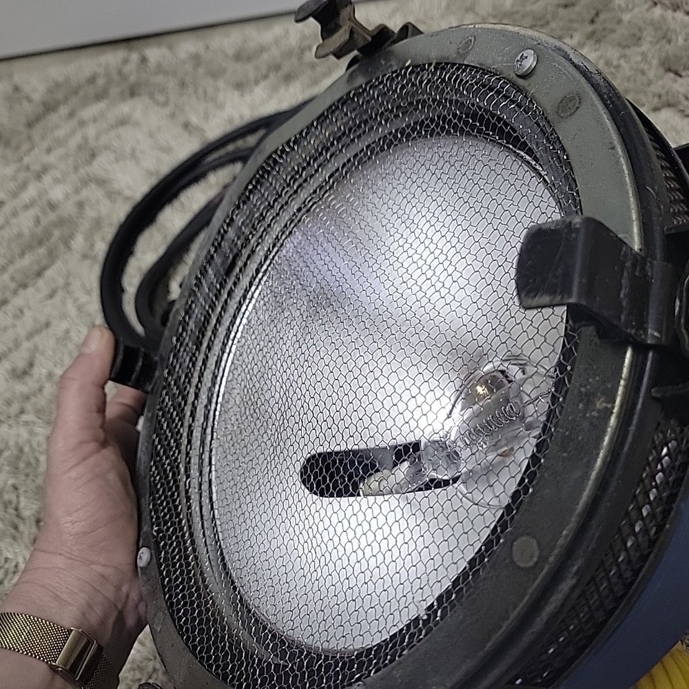 ARRI ARRILITE 1000W Open-Face Good condition.