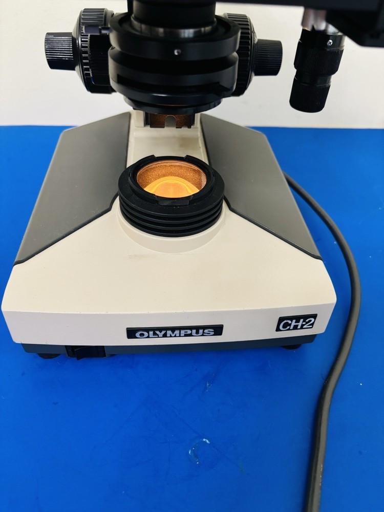 Olympus CHT / CH2 Laboratory Microscope