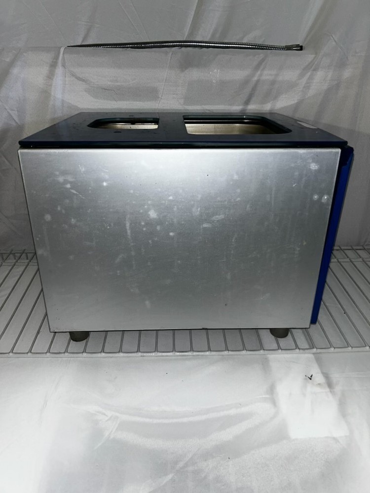 Thermo Haake B12 Water Bath - (No Controller) - Used