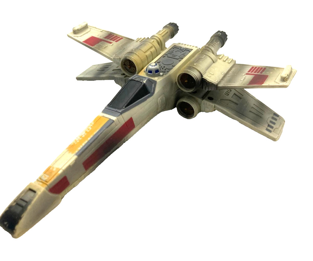 Star Wars X-Wing Fighter – Hasbro 2000s Model – R2-D2 Fixed – 22 cms Free Post