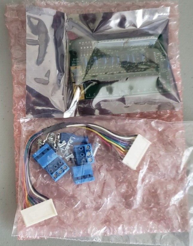 Interlogix AL‑1206 Alliance 8‑Zone Input Expander Module – New Open Box