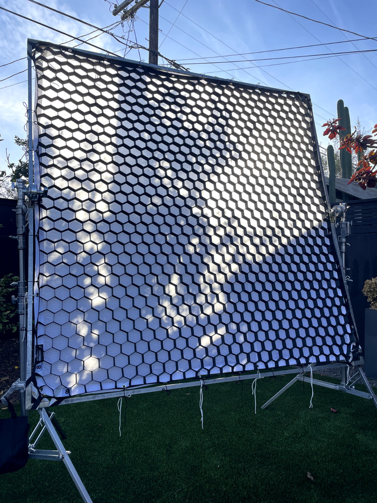 8' x 8' - Hexo Control Grid Soft Egg Crate w/Carry Case ( LCD )