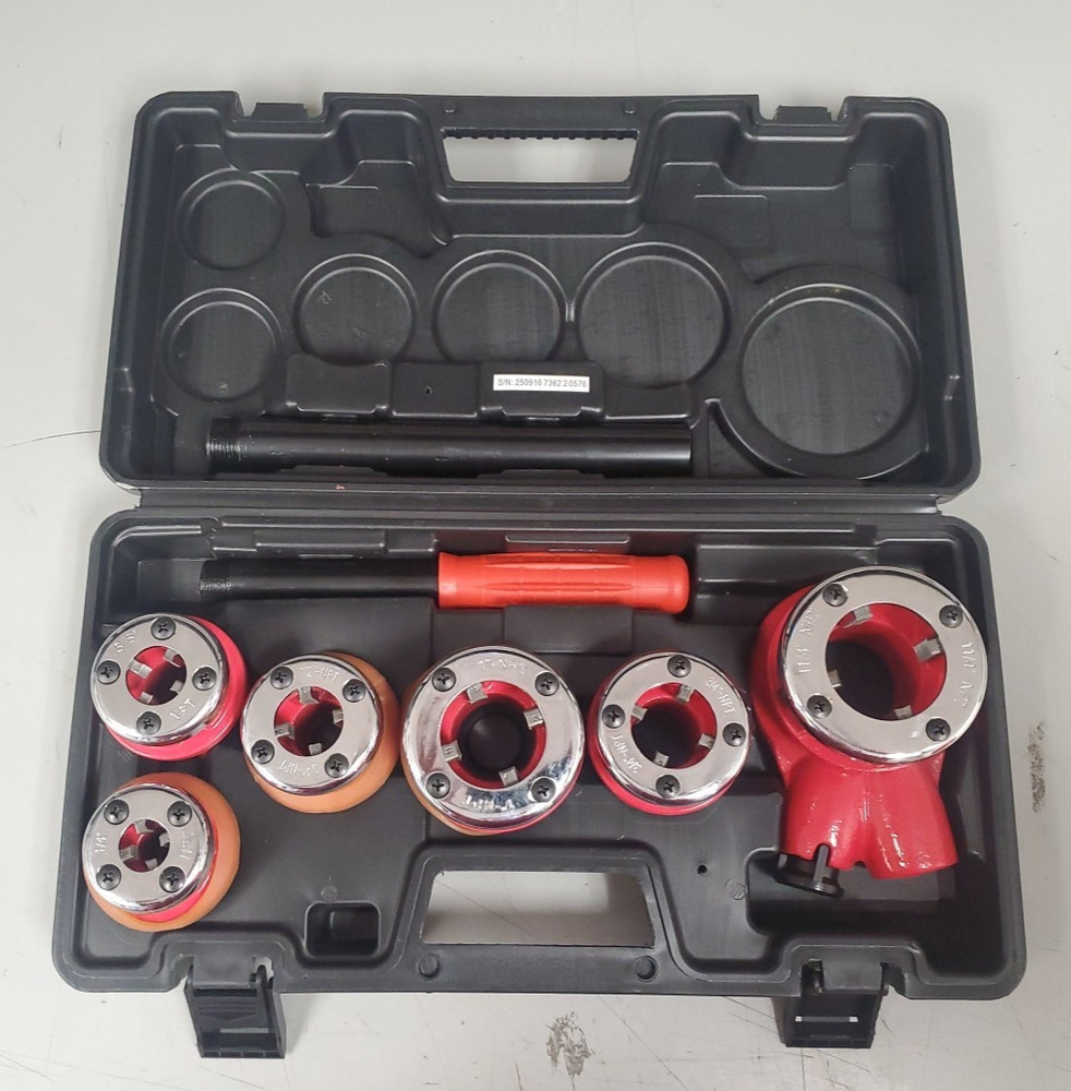 Vevor Ratchet Pipe Threader Kit 6 Piece Tool Set (KT1106A)