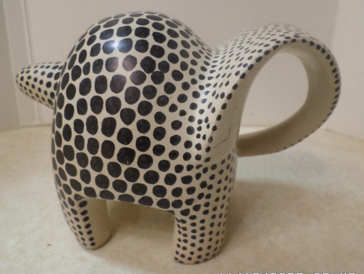 MCM Soap Stone Elephant Heavy  4 1/2" x 7"