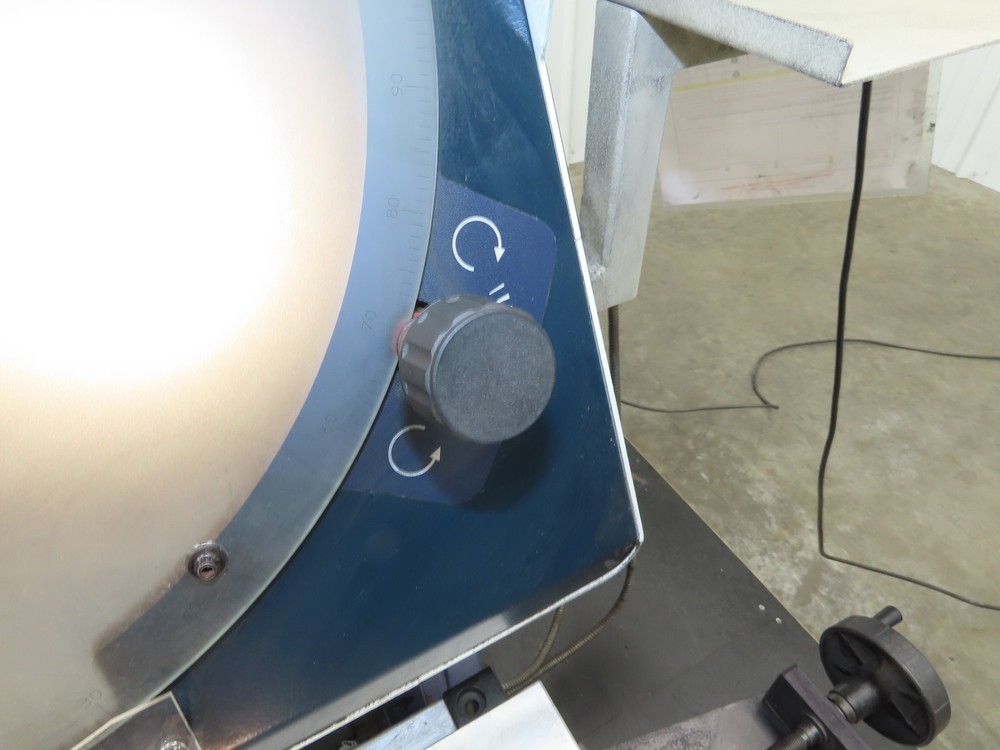 Mitutoyo PHA-14 Horizontal Optical Comparator Profile Projector Measure Counter