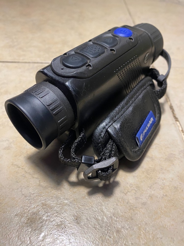 Pulsar Axion XM 30F Thermal Monocular Handheld