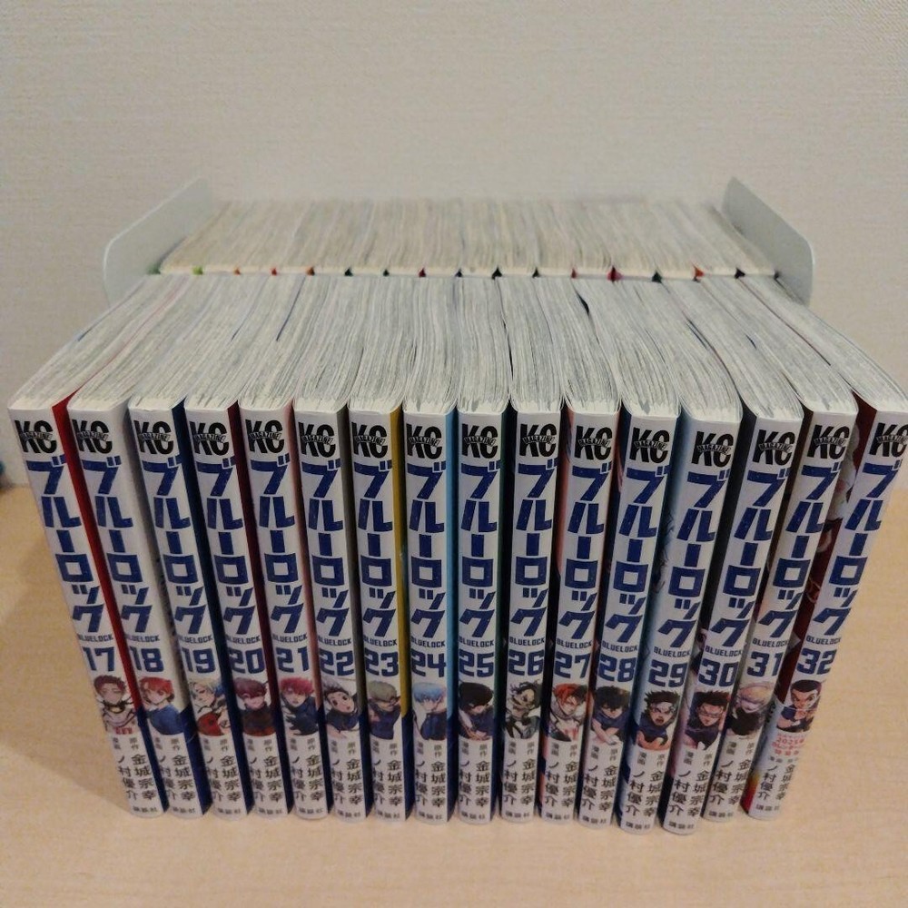 Blue Lock Complete 32-Volume SetJapanese Manga comic book