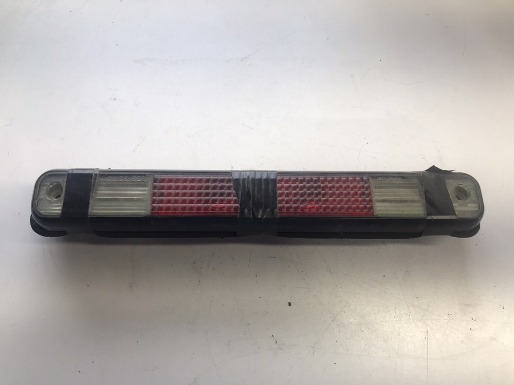 1995-00 Chevy GMC OBS GMT400 Extended Cab Third Brake Light