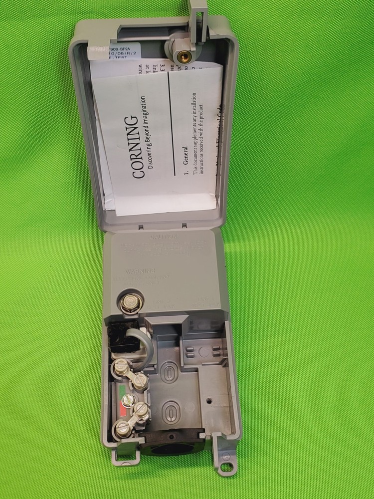 ERICSSON TYPE 0160101-BV GLOBALSTAR SATELLITE TERMINAL FIXED ACCESS UNIT