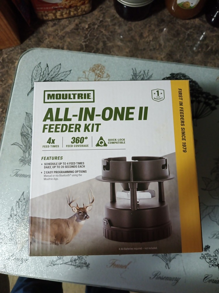 moultrie all-in-one 2 deer feeder timer kit Comes With Adapter Plate Also