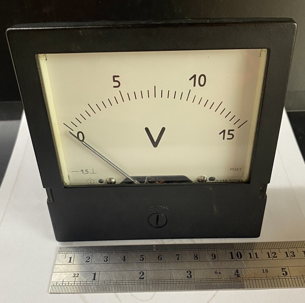Vintage Soviet Analog Voltmeter 15V Model M381 Marked USSR Works (tested)