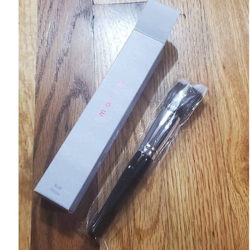 NEW! Mally Beauty Blush & Bronzer Brush