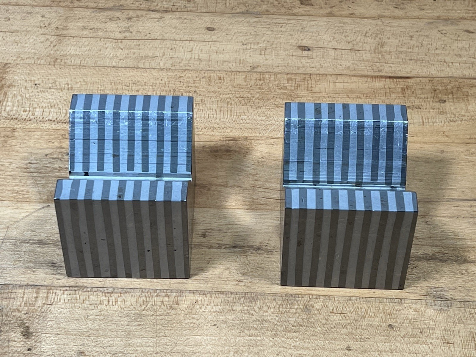 Mitutoyo 181-941 Magnetic Universal Chuck V-Blocks Drill Mill Machinist Tool