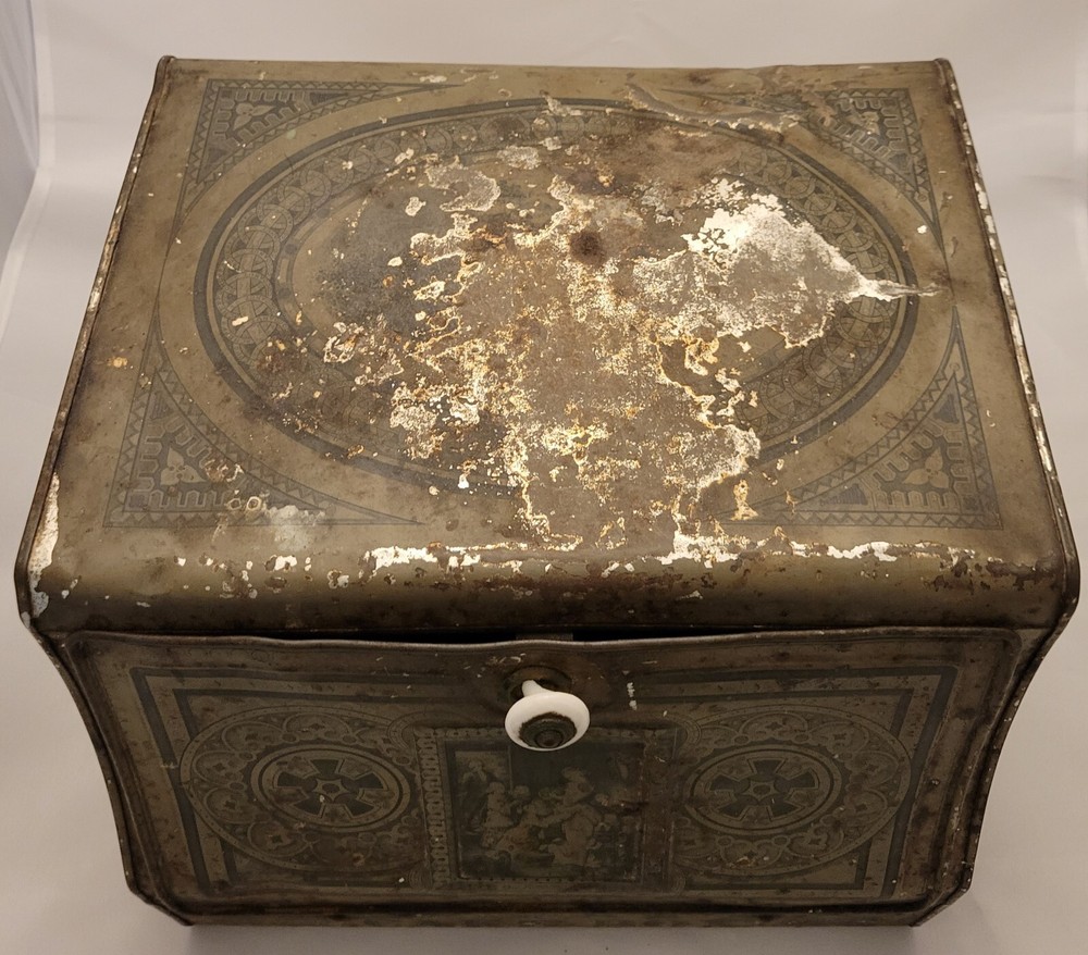 Antique Schepp's Cake Box