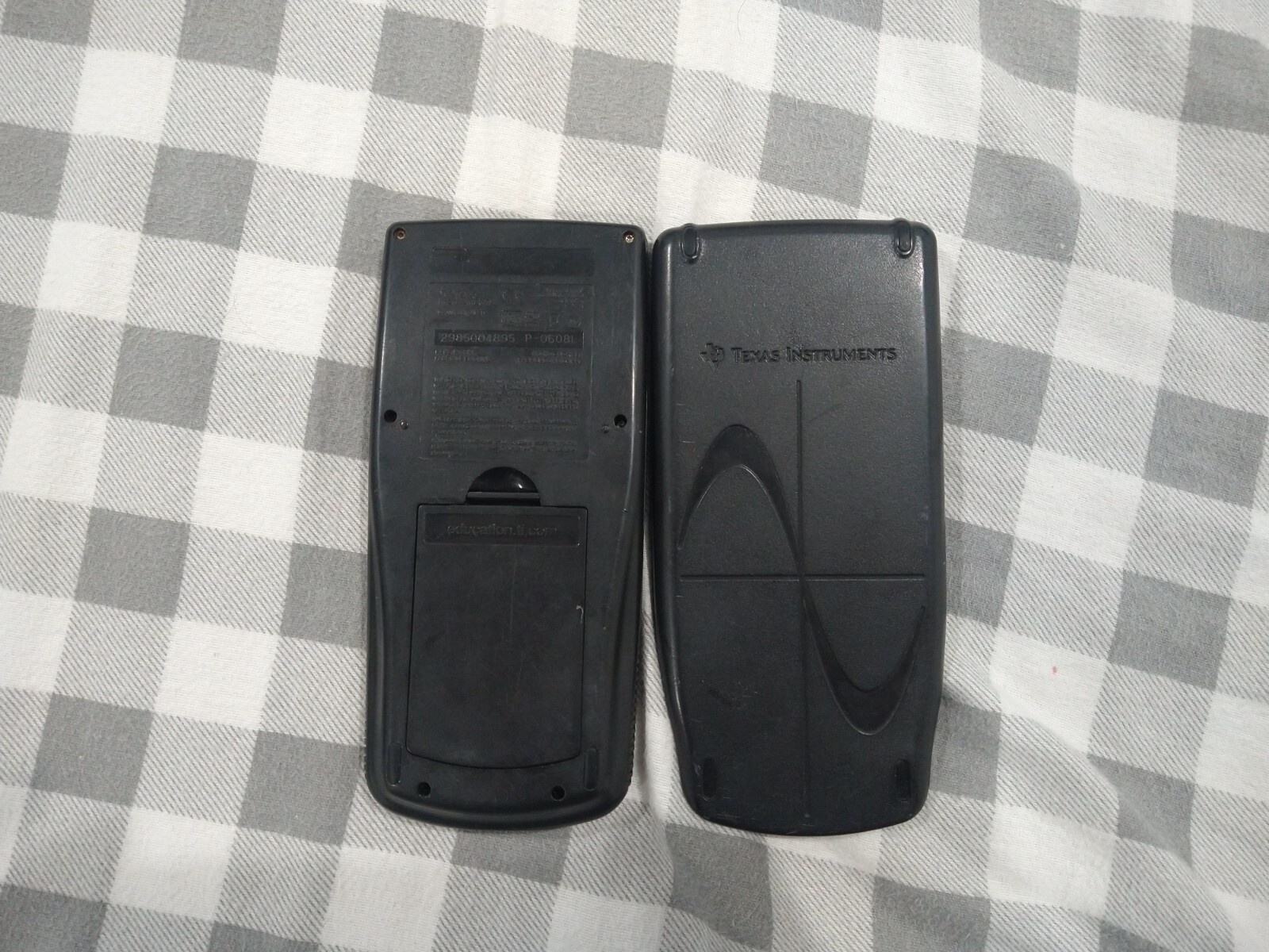 Texas Instruments TI-83 plus graphing calculator TESTED WORKING