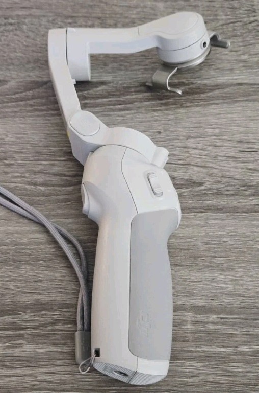 DJI OM4 Osmo Mobile 4 - Gimbal Stabilizer used.
