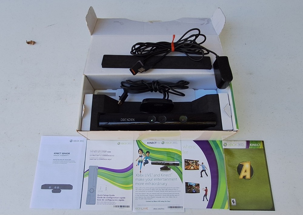 Microsoft LPF-00004 Kinect X BOX 360 Motion Sensor Gaming Controller EX+ w/ Box