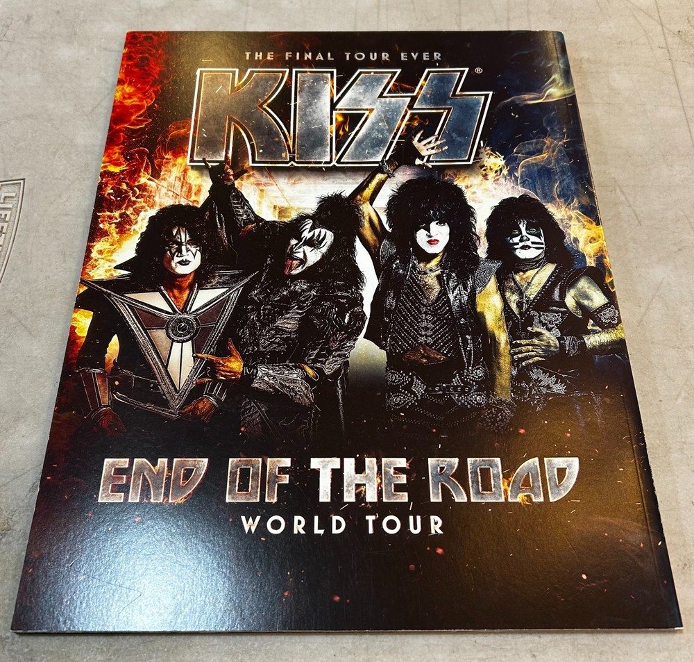 KISS End Of The Road Tour book Program Version 8