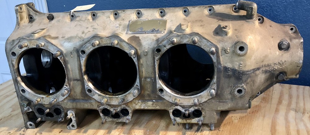 Continental E-225 Engine Crankcase pn 531151 & 531152