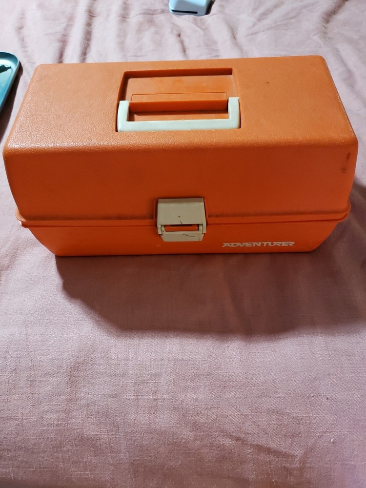 Vintage Bow Equipment Tool Box