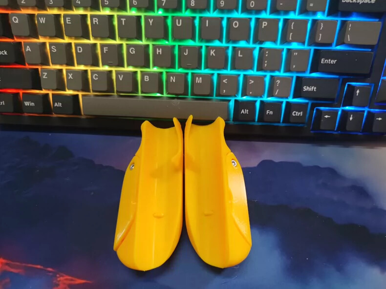 GPD Win Max 2 2025 Max2 (2025) 3D Printed Handhold Controller Stand Handle Grip