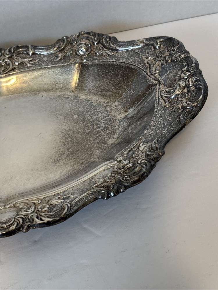 Vintage Towle Old Master Embossed Silverplate Bread Tray