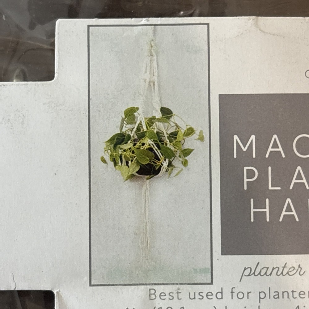 Macramé plant hanger Off white New