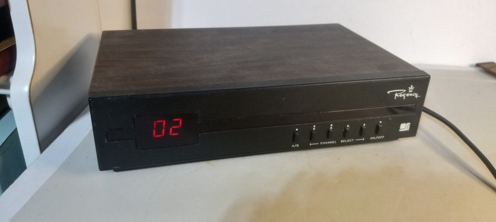 Vintage Regency Cable Box