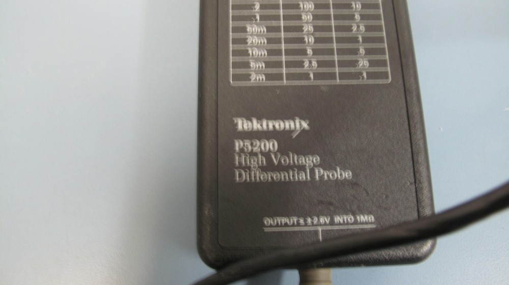 TEKTRONIX P5200 High Voltage Differential Probe