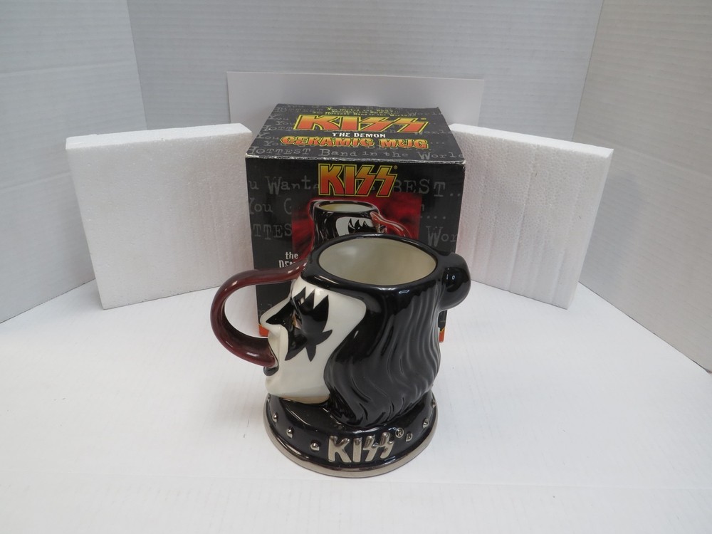 KISS GENE SIMMONS CERAMIC MUG - THE DEMON