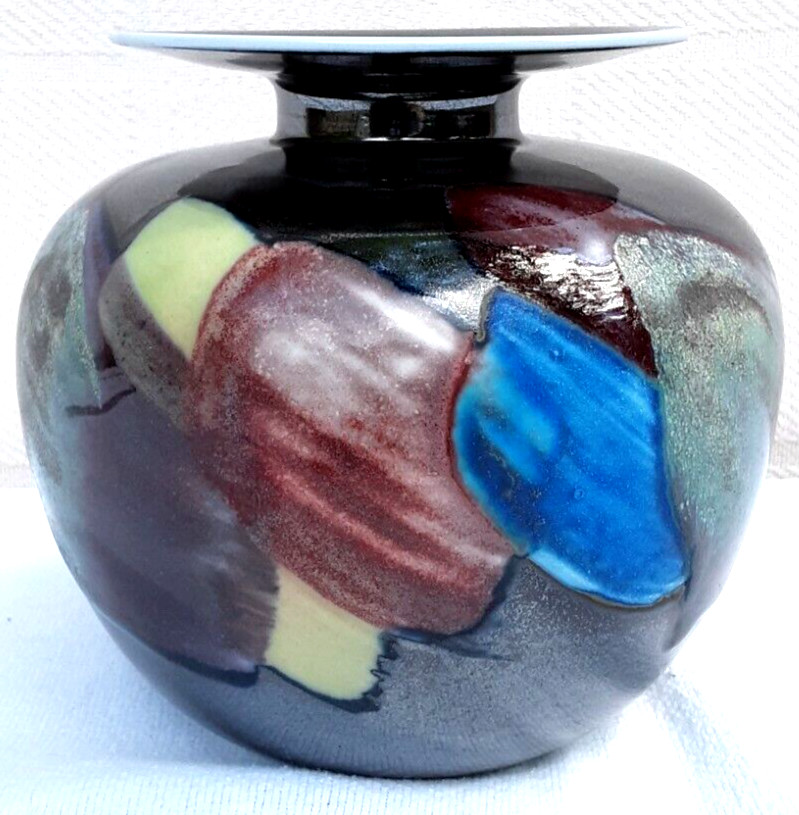 Studio Art Vase 5 1/4" tall signed MAR