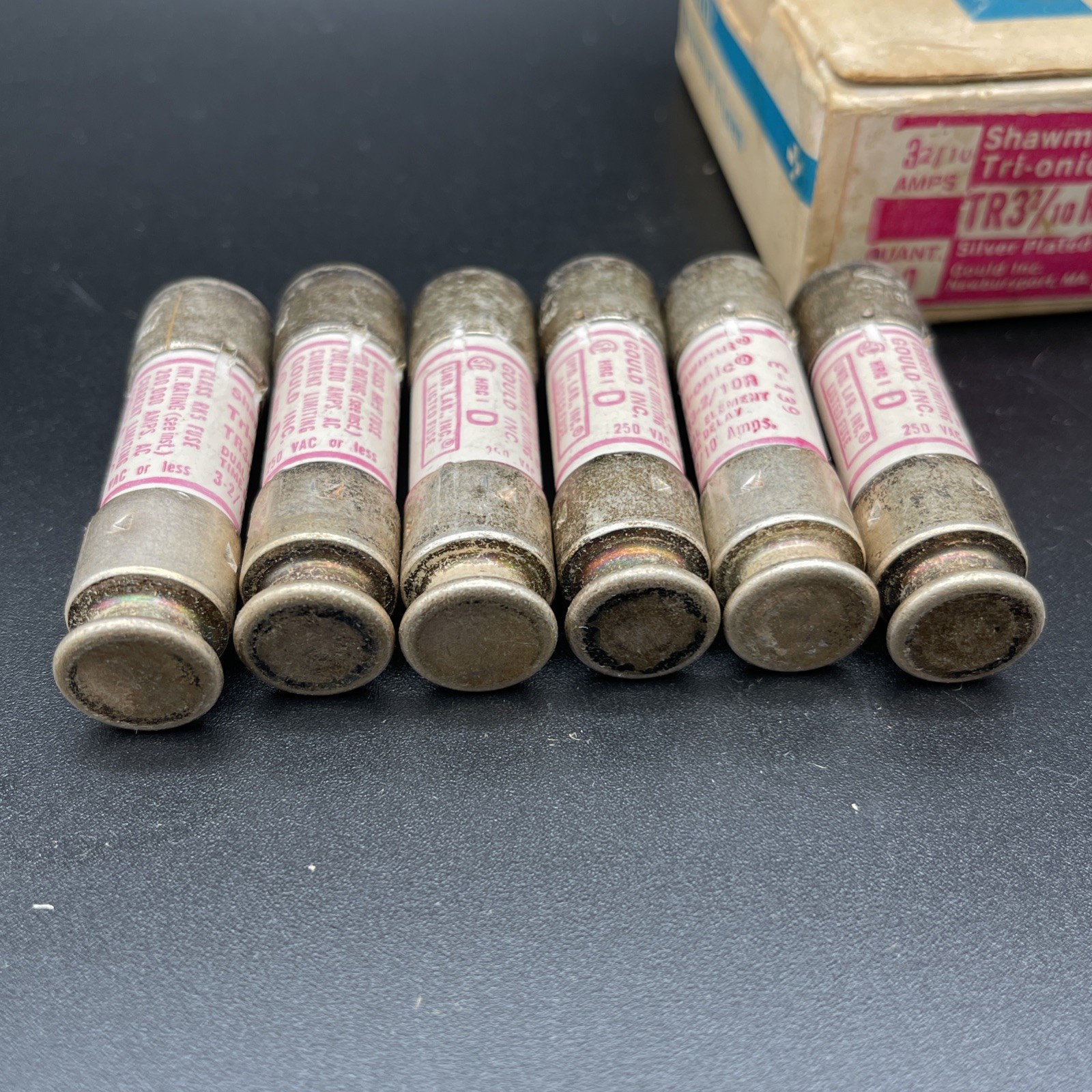 Gould () Shawmut TR3-2/10R TRI-ONIC Fuses 3.2A 250Vac 160Vdc Time Delay Lot 6