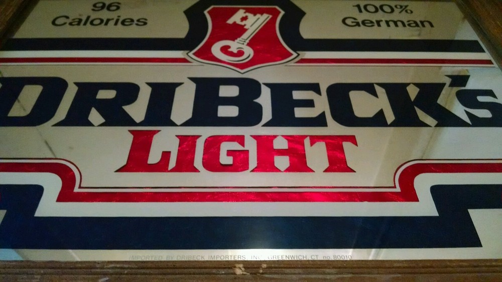 Dribecks light beer mirror