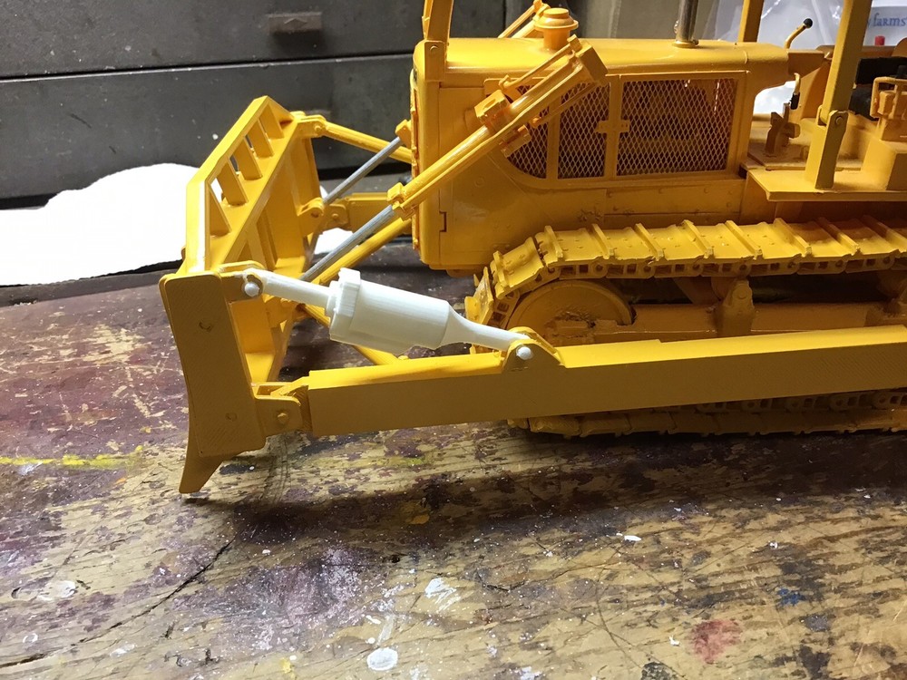 custom tilt cylinder
