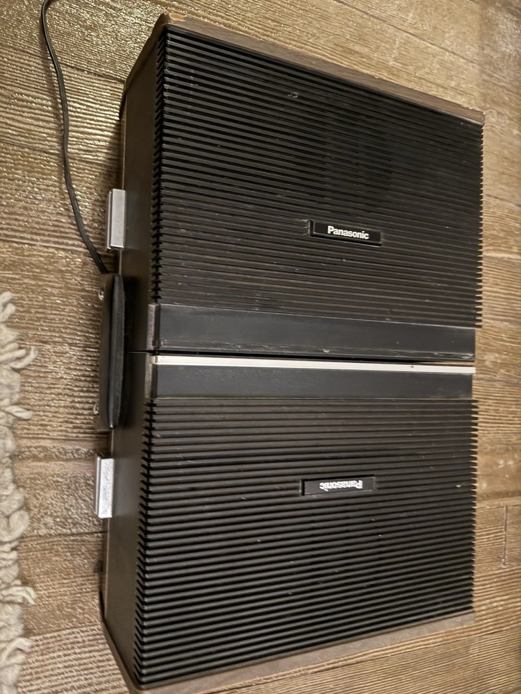 Panasonic SG-635 portable solid-state stereo phonograph