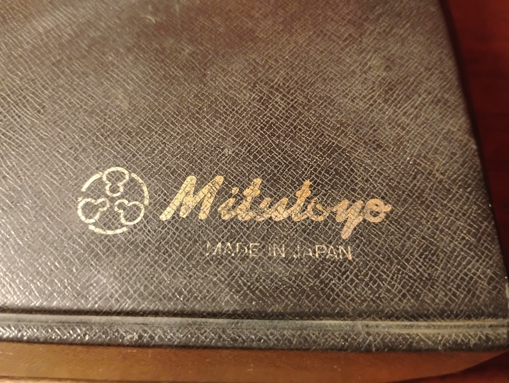 Mitutoyo No. 950-156 Dial Indicator Set *USED*