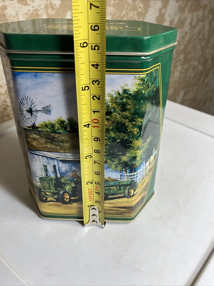 John Deere Tractor Tin Model D Empty