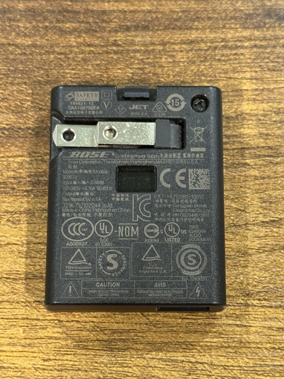 Genuine Bose 329679 USB/AC Switching Power Supply Soundlink 5V-1A output Free