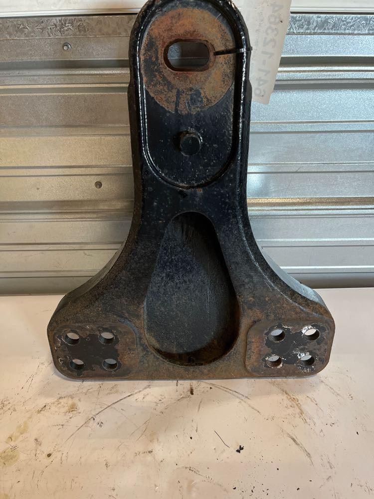 Neway Suspension Bracket (641-12364)