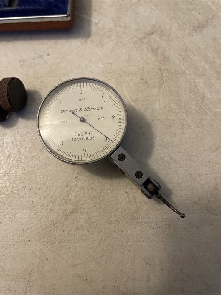Brown & Sharpe Dial Test Indicator Set 7033 with Accessories