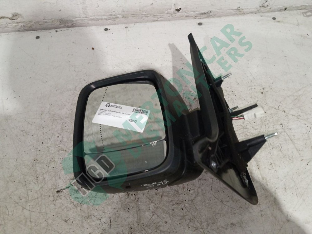 RENAULT Trafic 2015 left mirror electric 80831l