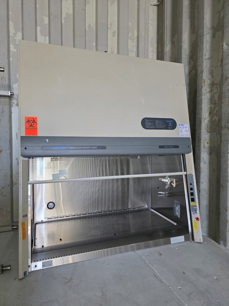 Labconco Purifier Class II Biosafety Cabinet