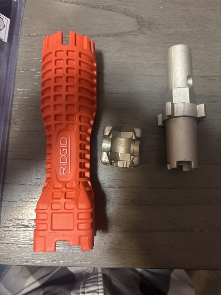 Ridgid EZ Change Faucet Tool