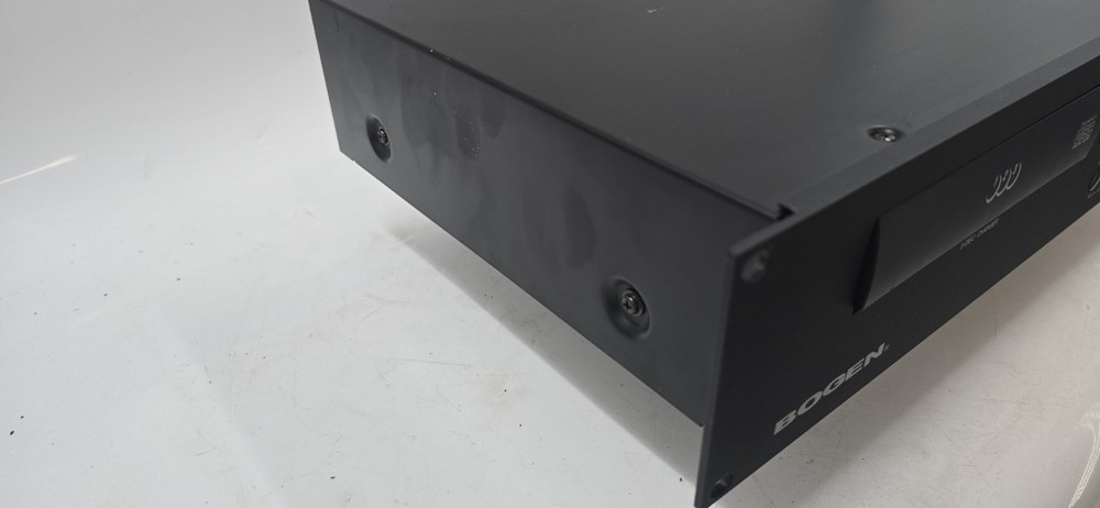 Bogen CDC 3 Three Disc Compact Disc Rack Mount CD Player - TESTED - EB-18809