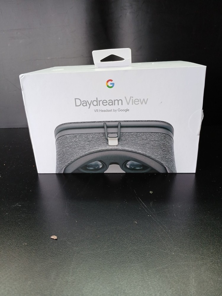 Google Daydream View VR Headset - Slate