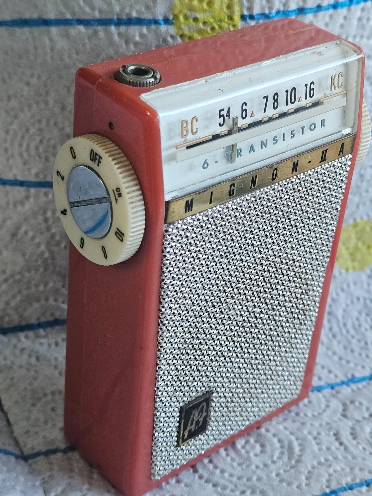 1959 MIGNON IIA STANDARD TRANSISTOR PINK Radio Vintage JAPAN W CASE