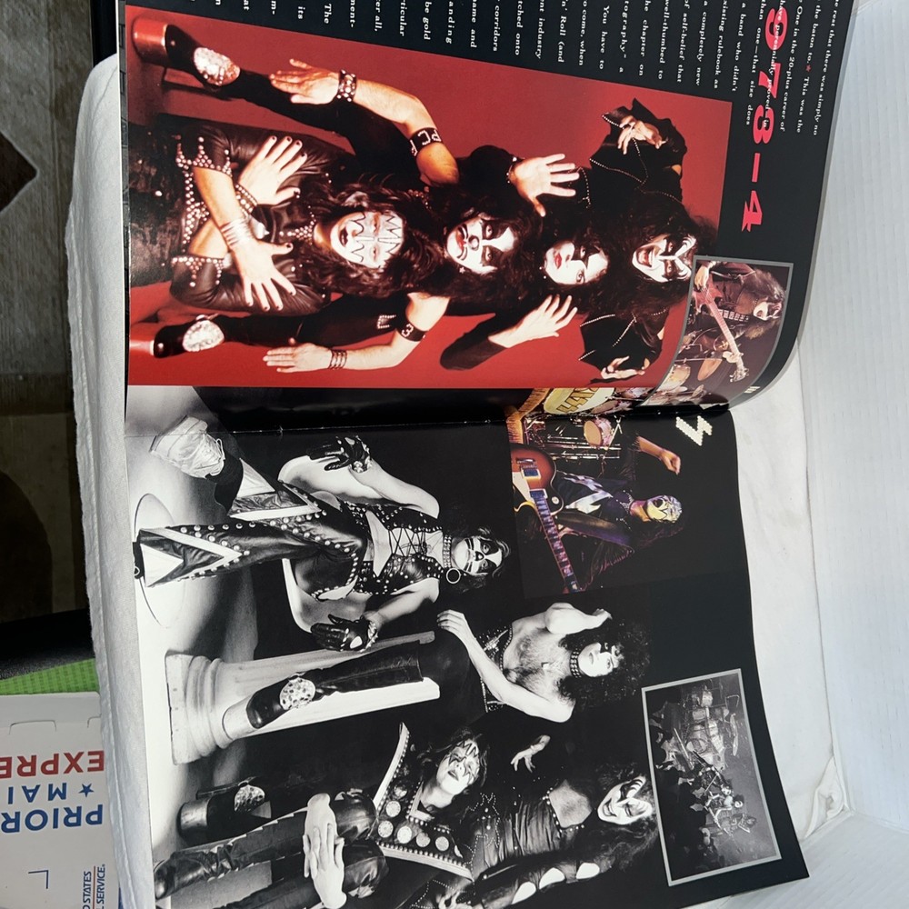 KISS -Alive/Worldwide 1996-97 Black Concert Program Tour Booklet