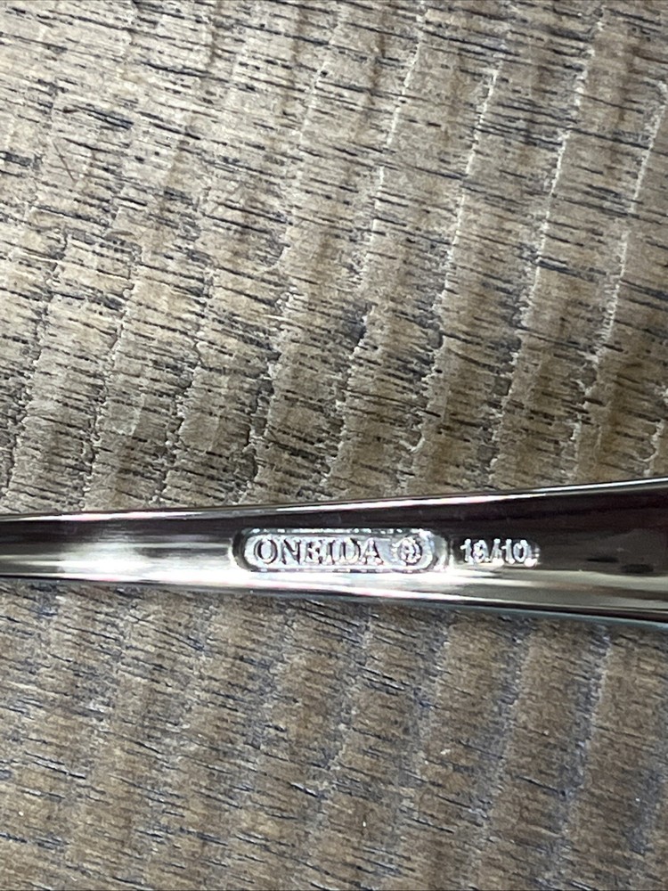 ONEIDA VINCA stainless flatware silverware YOUR CHOICE