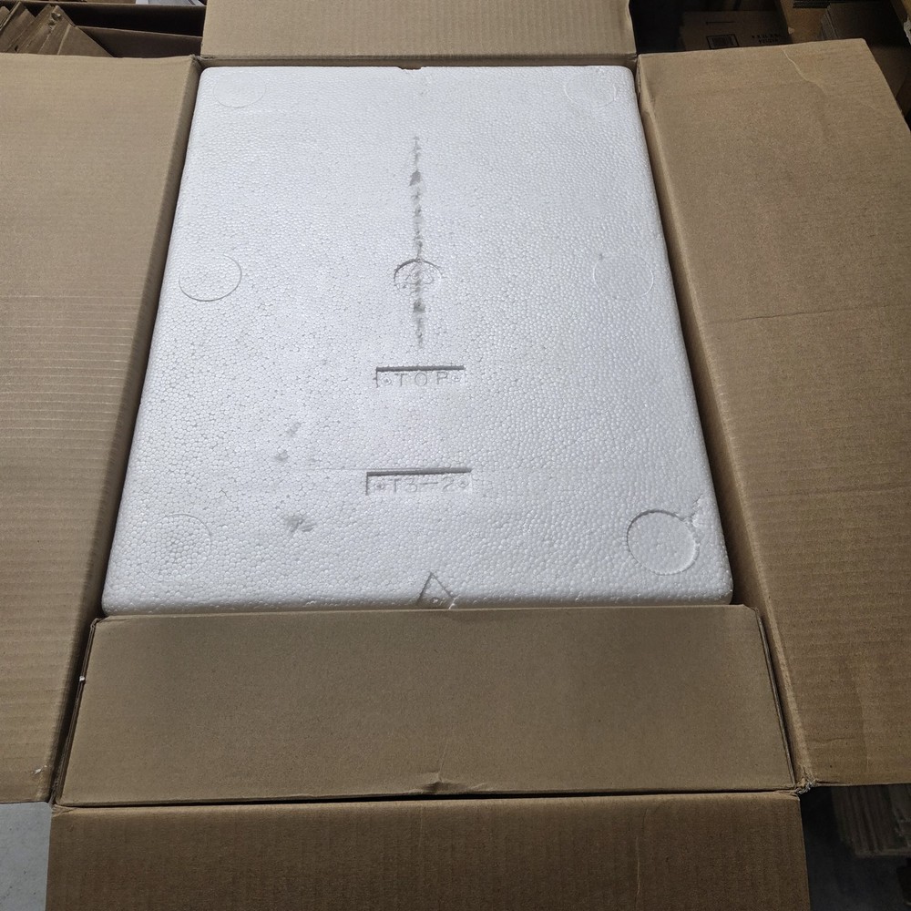 Logitech Z-2300 Computer Speakers THX w/ Subwoofer - EUC