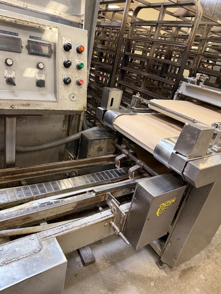 Oshikiri bread moulder